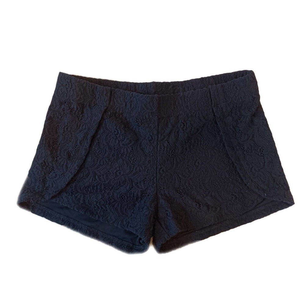 Derek Heart Women’s Black Lace Shorts Size Medium